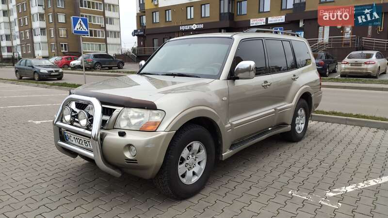 Внедорожник / Кроссовер Mitsubishi Pajero Wagon 2006 в Шацке