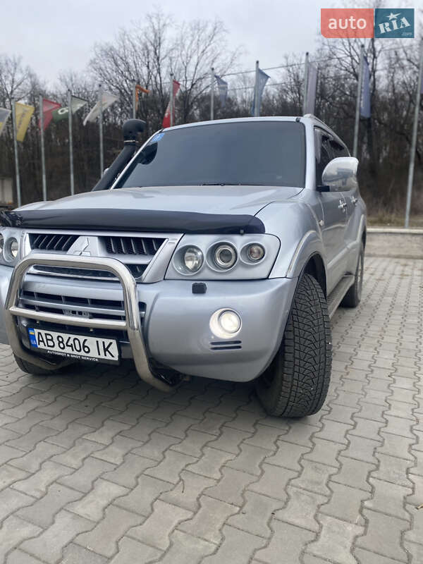 Внедорожник / Кроссовер Mitsubishi Pajero Wagon 2004 в Виннице