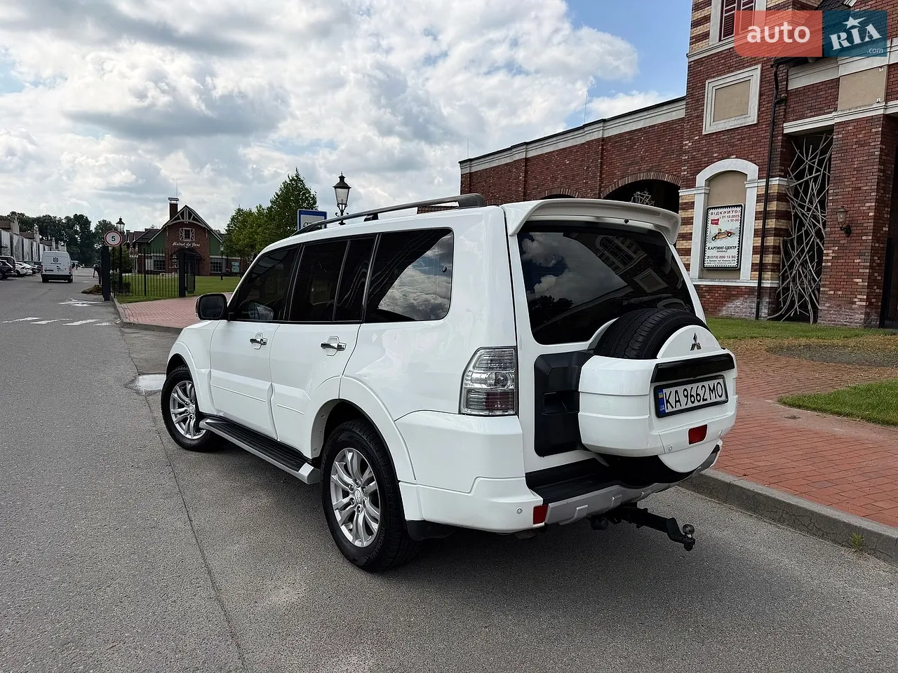 Mitsubishi Pajero Wagon 2013 photo 5