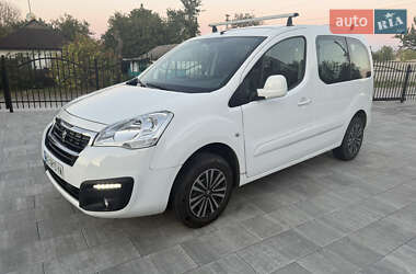 Вантажний фургон Peugeot Partner 2018 в Кам'янському Вантажний фургон Peugeot Partner 2018 в Кам'янському