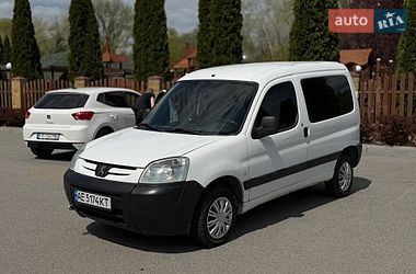 Мінівен Peugeot Partner 2005 в Дніпрі