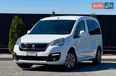Мінівен Peugeot Partner 2015 в Дніпрі