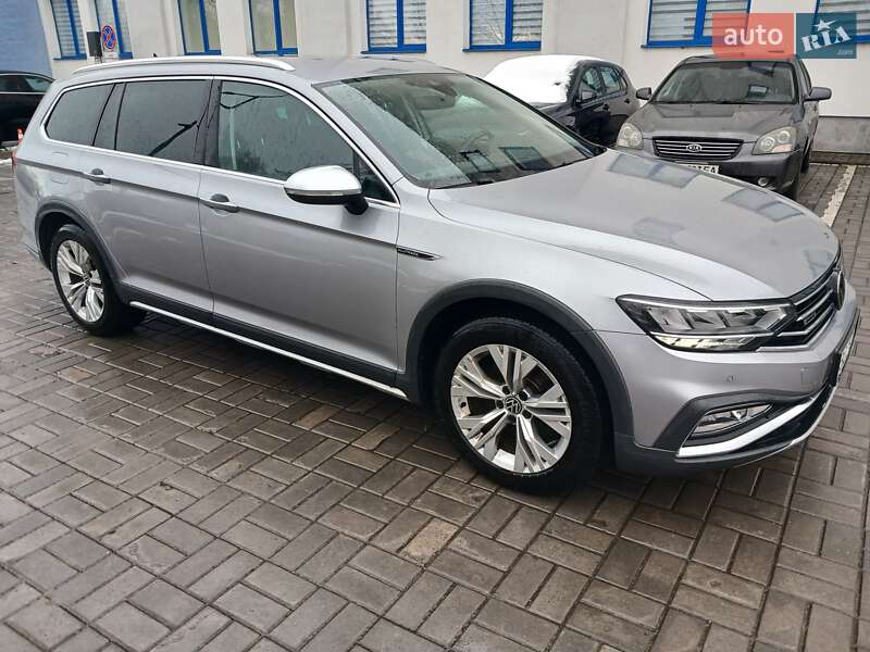 Універсал Volkswagen Passat Alltrack 2021 в Львові