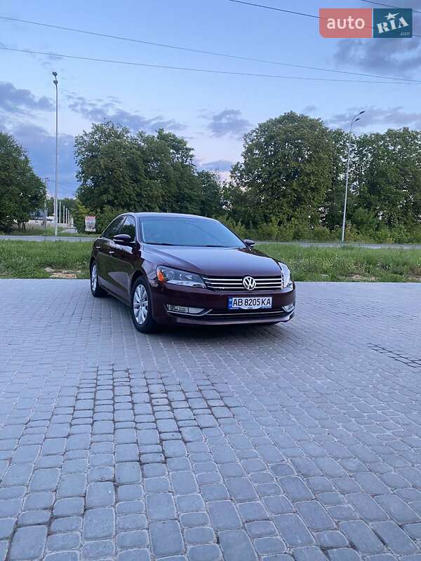 Седан Volkswagen Passat 2013 в Виннице