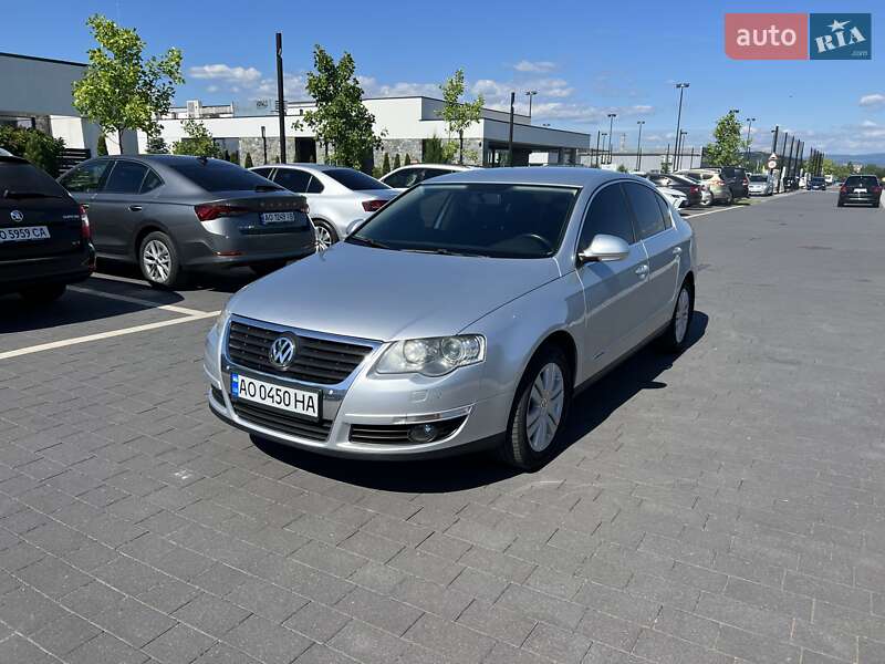 Седан Volkswagen Passat 2010 в Мукачево