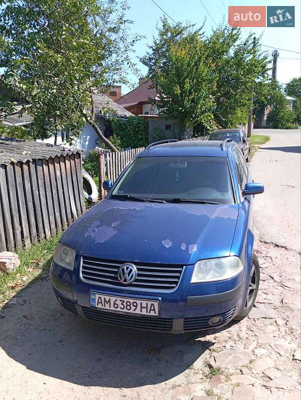 Универсал Volkswagen Passat 2002 в Овруче
