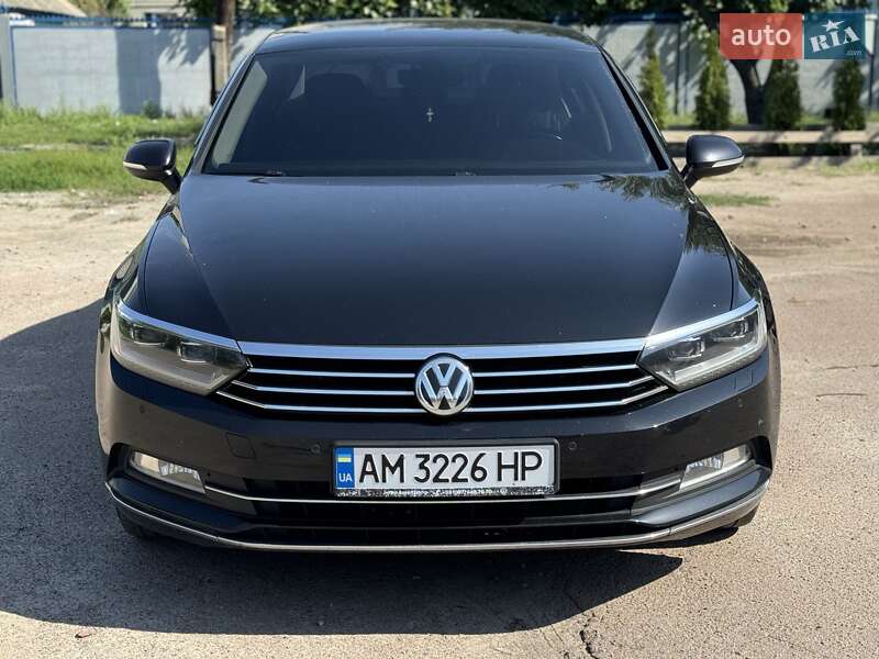 Седан Volkswagen Passat 2017 в Броварах Седан Volkswagen Passat 2017 в Броварах
