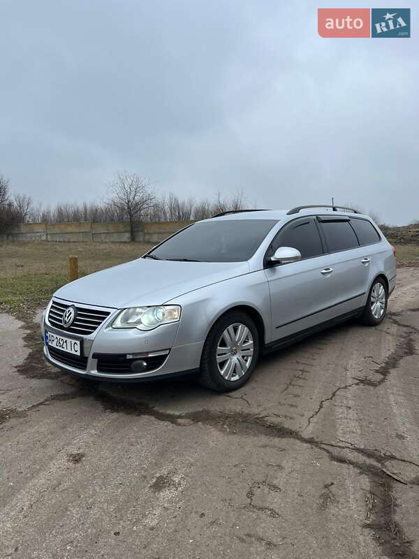 Универсал Volkswagen Passat 2010 в Запорожье