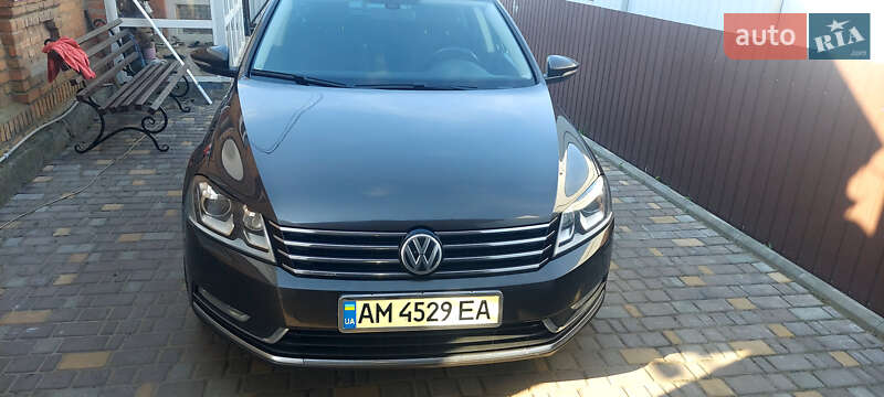 Универсал Volkswagen Passat 2012 в Бердичеве