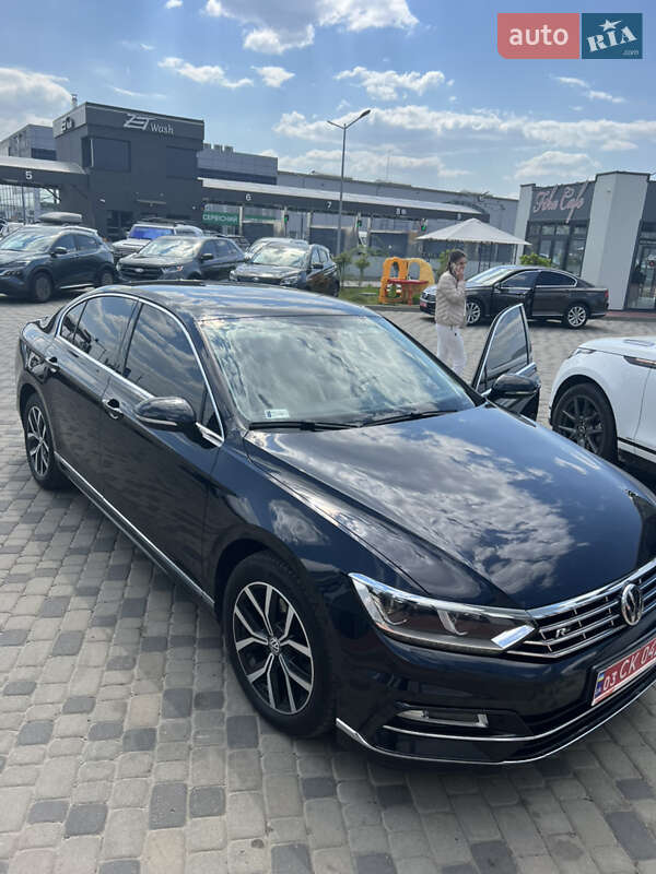 Седан Volkswagen Passat 2018 в Нижней Апше