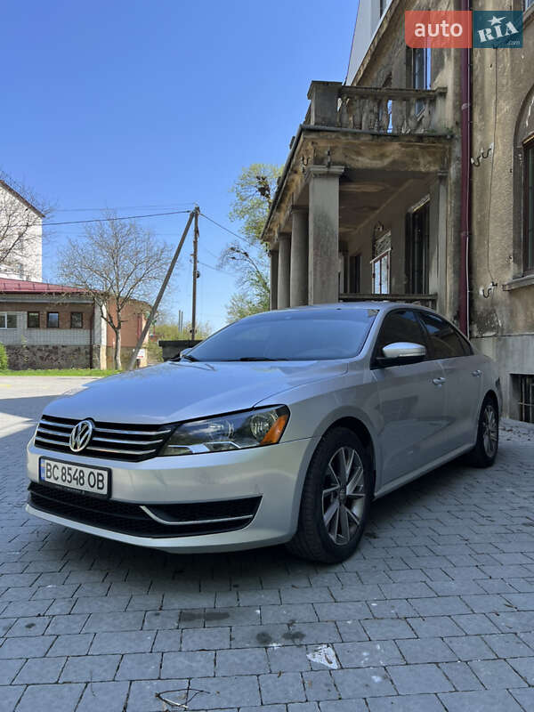 Седан Volkswagen Passat 2015 в Ходорове