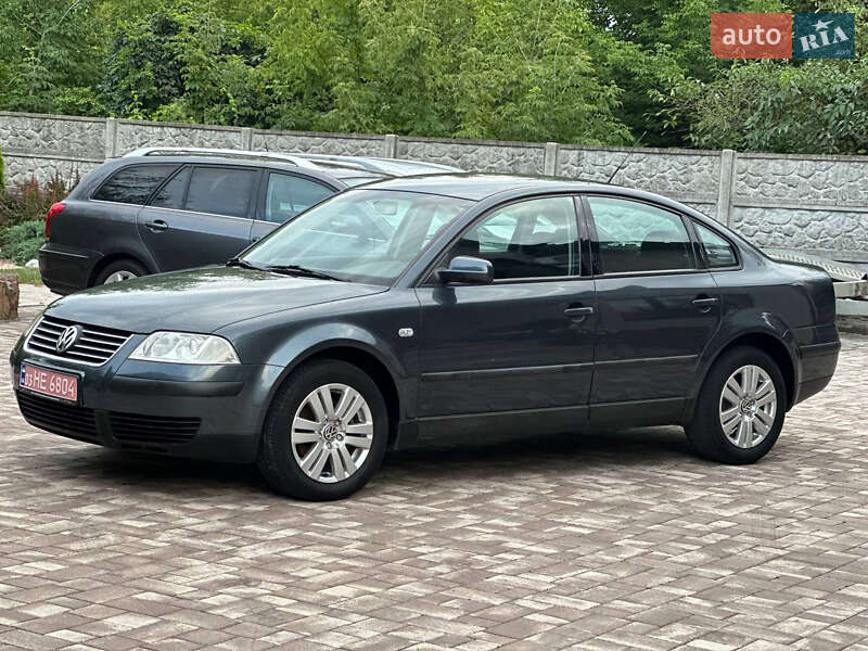 Седан Volkswagen Passat 2001 в Виннице