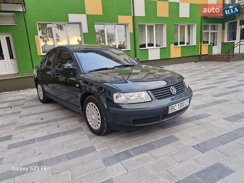 Седан Volkswagen Passat 1997 в Тернополе