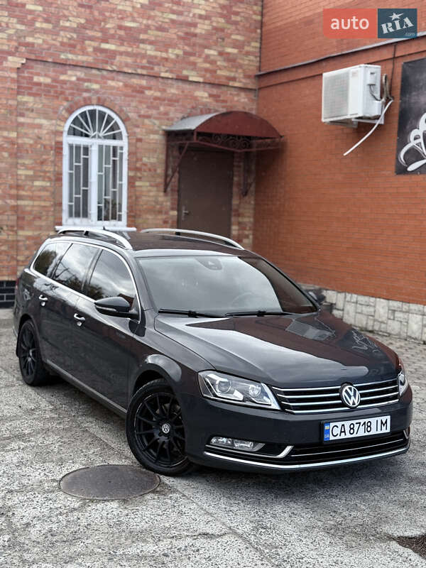 Універсал Volkswagen Passat 2012 в Смілі Універсал Volkswagen Passat 2012 в Смілі