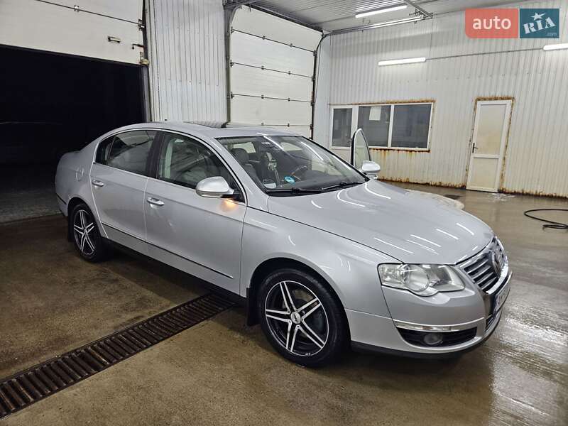Седан Volkswagen Passat 2007 в Житомире