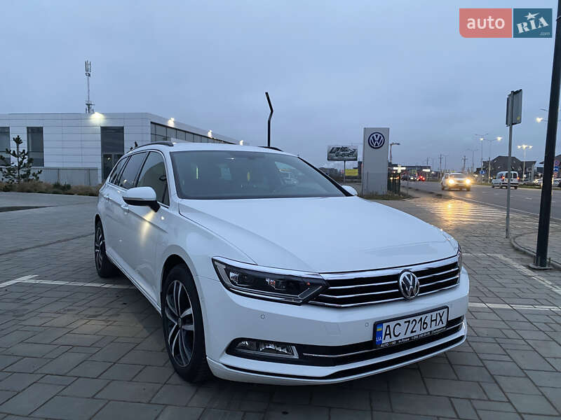 Універсал Volkswagen Passat 2017 в Луцьку