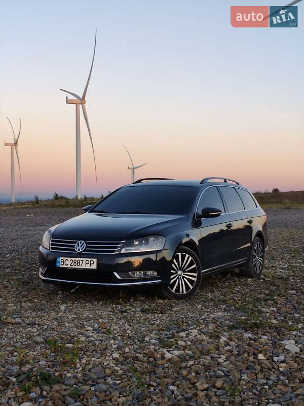 Универсал Volkswagen Passat 2012 в Львове
