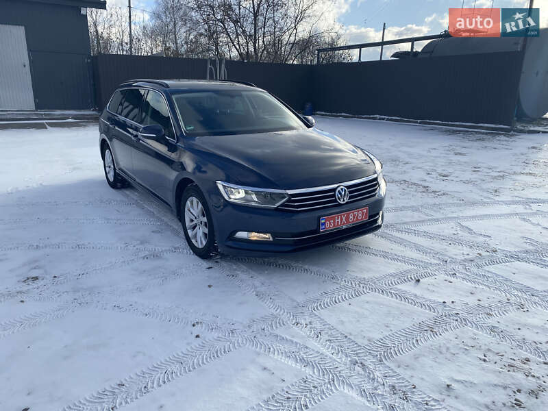 Универсал Volkswagen Passat 2015 в Нововолынске
