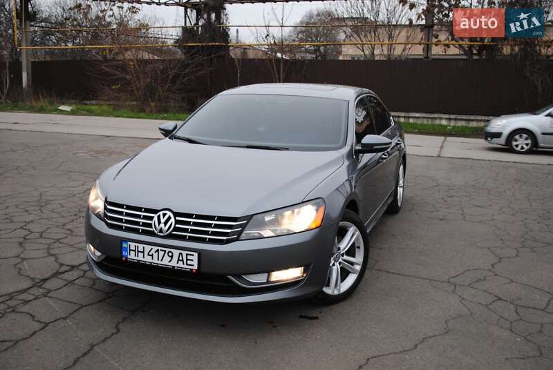 Седан Volkswagen Passat 2014 в Одессе