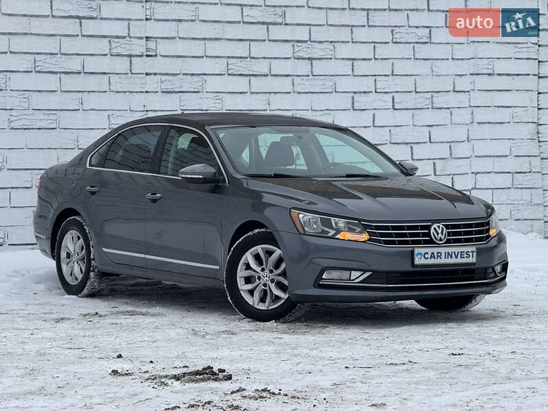 Седан Volkswagen Passat 2016 в Киеве