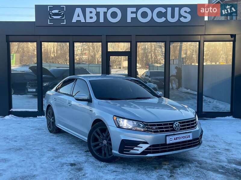 Седан Volkswagen Passat 2018 в Киеве Седан Volkswagen Passat 2018 в Киеве