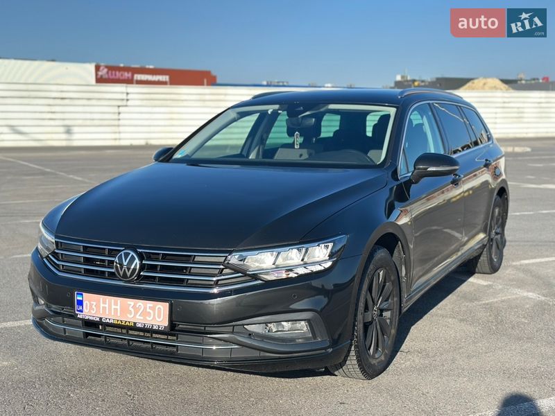 Универсал Volkswagen Passat 2022 в Львове Универсал Volkswagen Passat 2022 в Львове