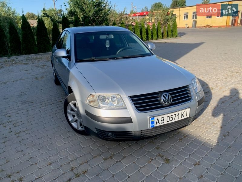 Седан Volkswagen Passat 2004 в Липовце