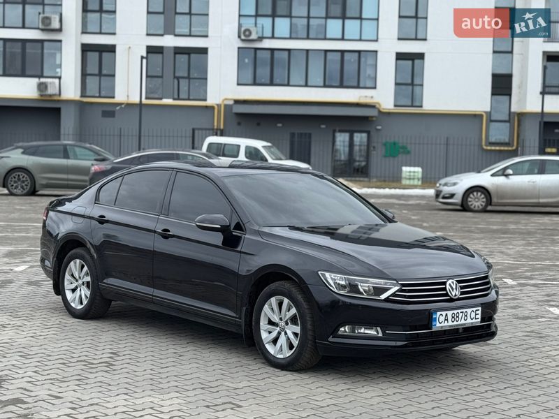 Седан Volkswagen Passat 2017 в Черкассах