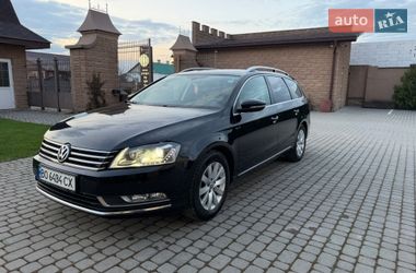 Универсал Volkswagen Passat 2012 в Почаеве