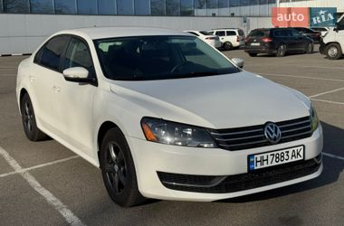 Седан Volkswagen Passat 2013 в Измаиле