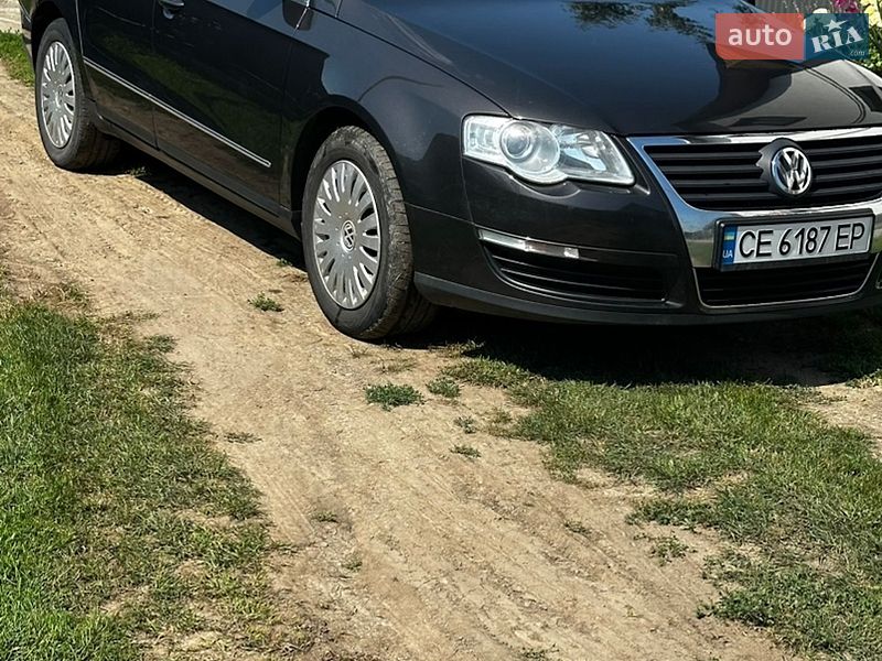 Седан Volkswagen Passat 2006 в Вашковцах