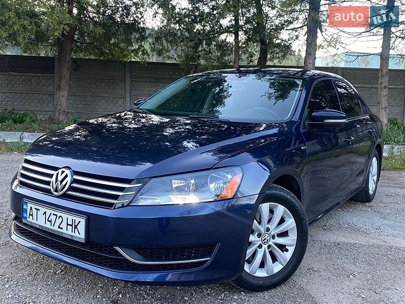 Седан Volkswagen Passat 2013 в Івано-Франківську