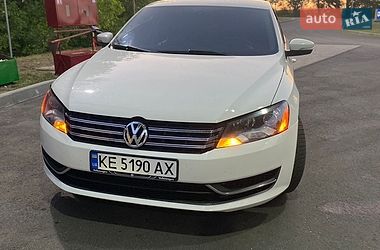 Седан Volkswagen Passat 2012 в Соленом