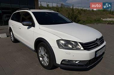 Универсал Volkswagen Passat 2012 в Хмельницком