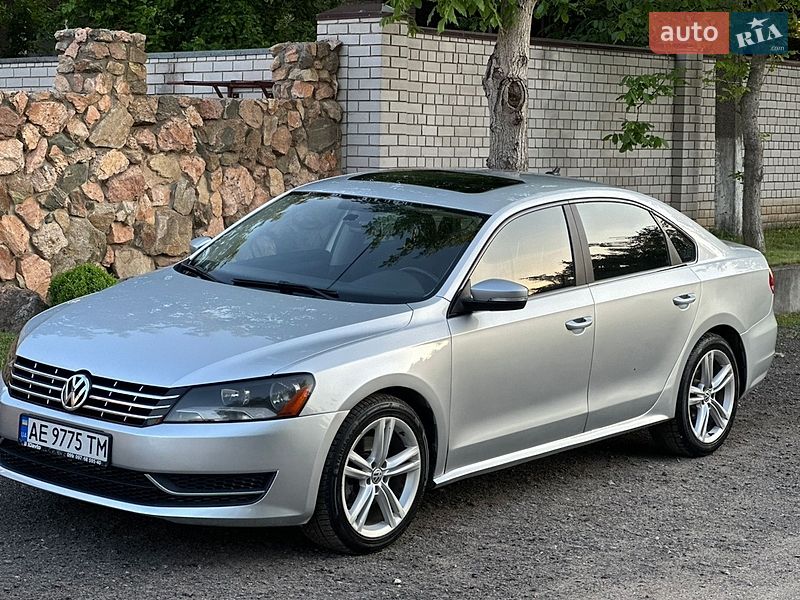 Седан Volkswagen Passat 2014 в Днепре Седан Volkswagen Passat 2014 в Днепре