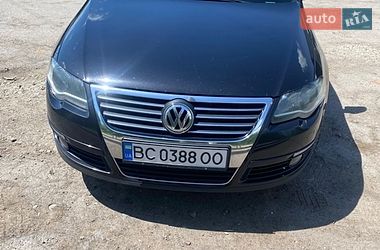 Універсал Volkswagen Passat 2009 в Золочеві