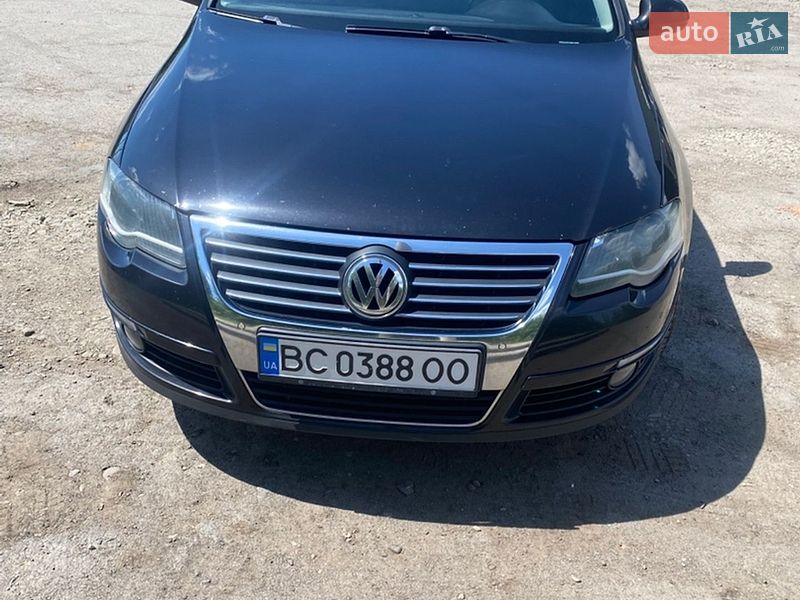 Універсал Volkswagen Passat 2009 в Золочеві