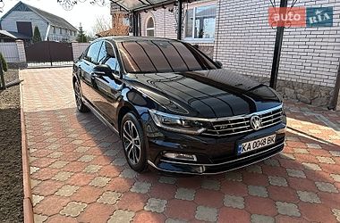 Седан Volkswagen Passat 2018 в Богуславе