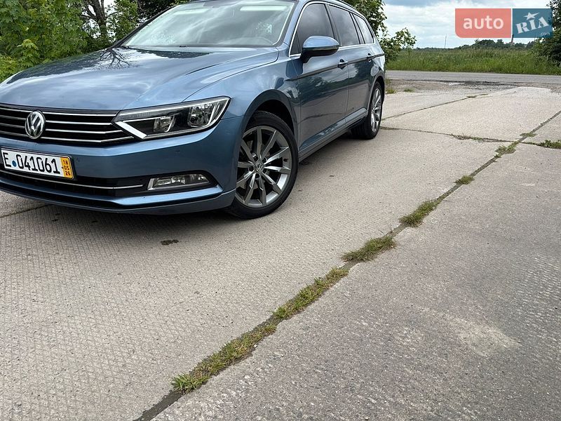 Универсал Volkswagen Passat 2015 в Стрые