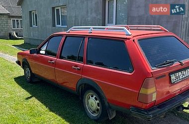 Універсал Volkswagen Passat 1983 в Почаєві