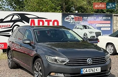 Универсал Volkswagen Passat 2015 в Черкассах