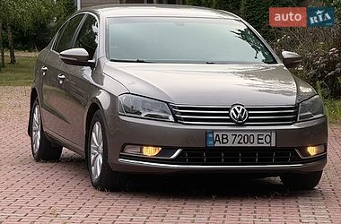 Седан Volkswagen Passat 2011 в Хмельнике