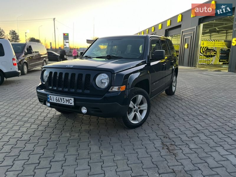 Внедорожник / Кроссовер Jeep Patriot 2013 в Ямполе