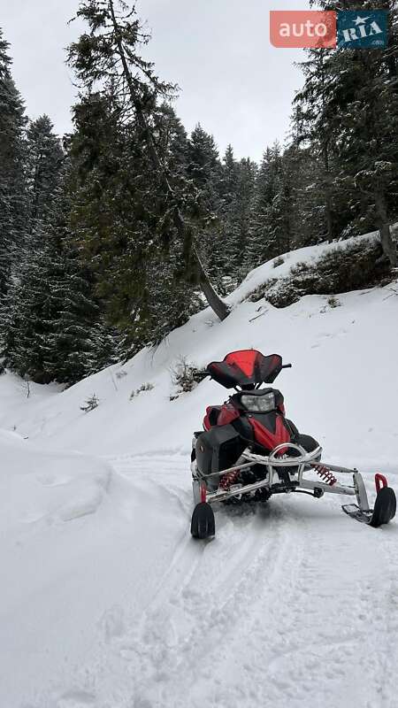 Спортивные снегоходы Yamaha Phazer 2008 в Межгорье Спортивные снегоходы Yamaha Phazer 2008 в Межгорье