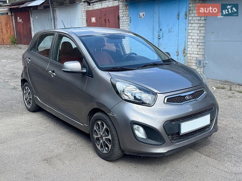 Хетчбек Kia Picanto 2013 в Львові