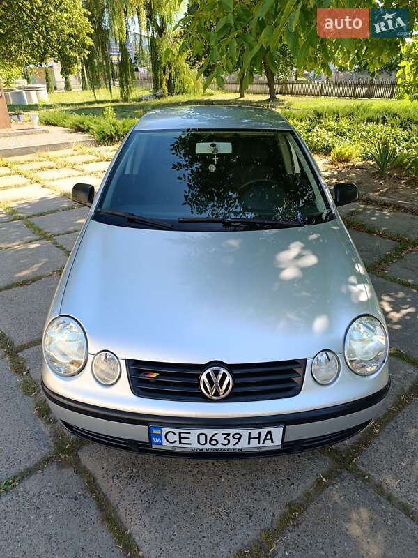 Хэтчбек Volkswagen Polo 2003 в Черновцах Хэтчбек Volkswagen Polo 2003 в Черновцах