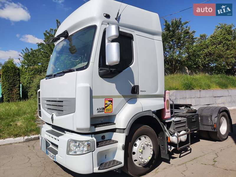 Тягач Renault Premium 2012 в Ровно