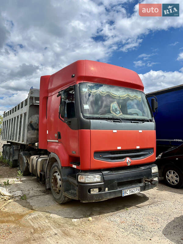 Самосвал Renault Premium 2004 в Львове
