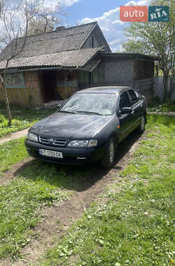 Седан Nissan Primera 1997 в Хусте