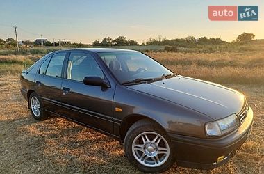 Хэтчбек Nissan Primera 1991 в Выгоде